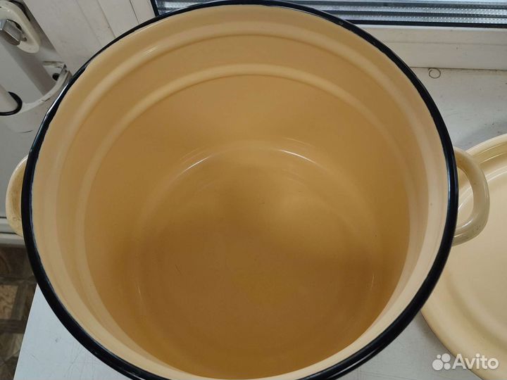 Кастрюля эмалированная СССР новая
