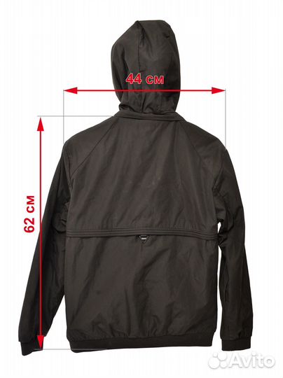 Демисезонная куртка без утепление с капюшоном