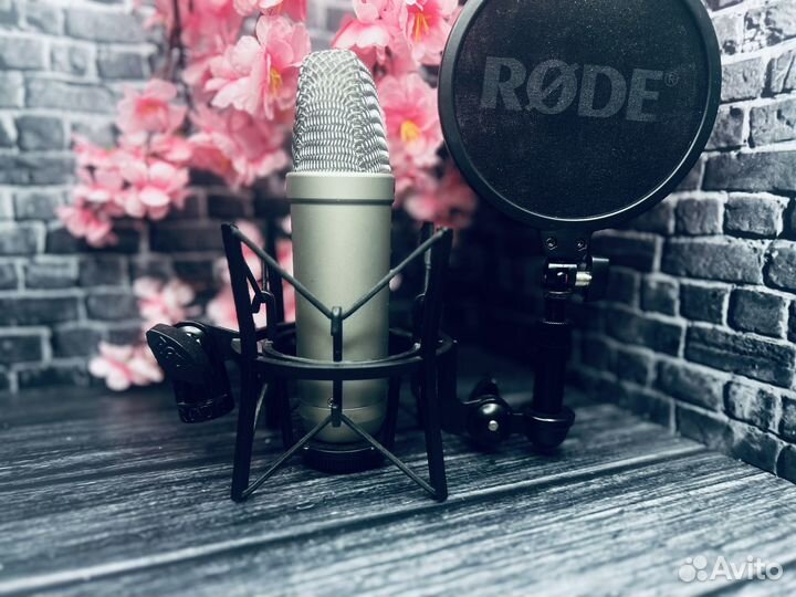 Студийный микрофон rode nt1 a