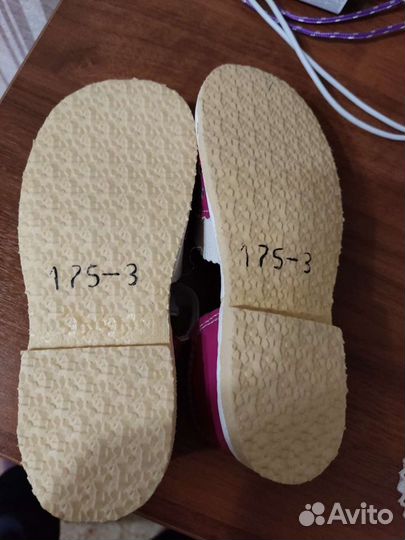 Босоножки для девочки