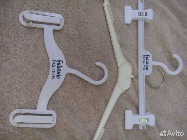 Вешалка-плечики для одежды