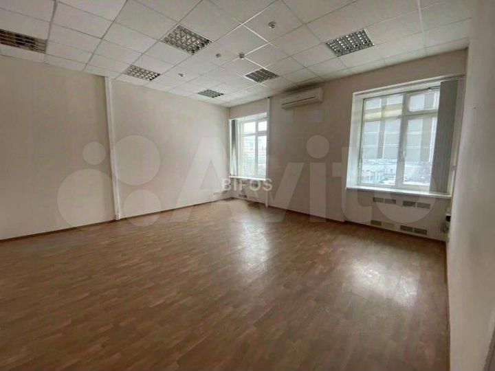 Офис 84 кв.м. м. Калужская, 3 кабинета