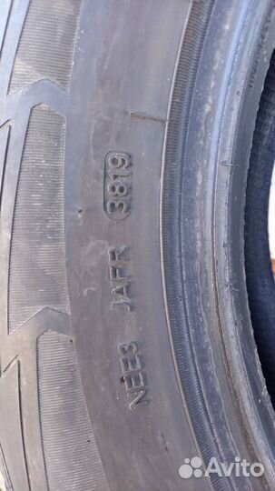 Goodyear UltraGrip Performance 215/65 R17 99V