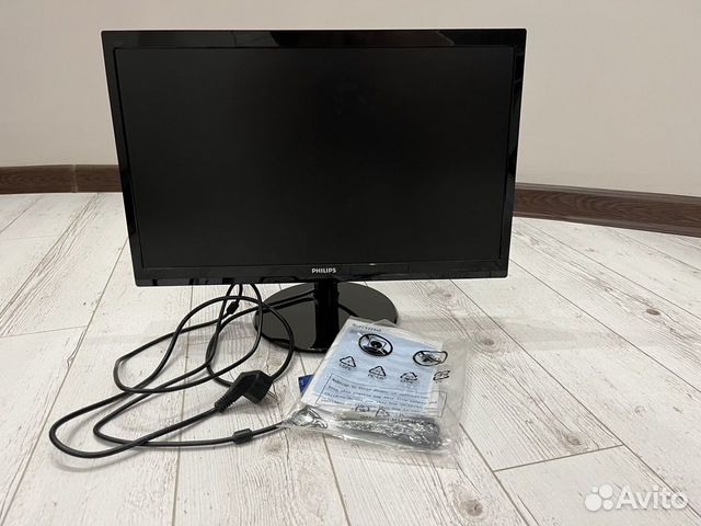 Монитор Philips 24 дюйма