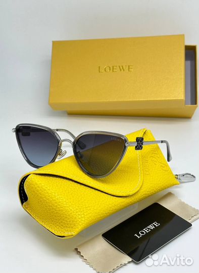 Солнцезащитные очки