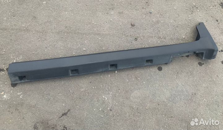 Накладка правого порога Mokka