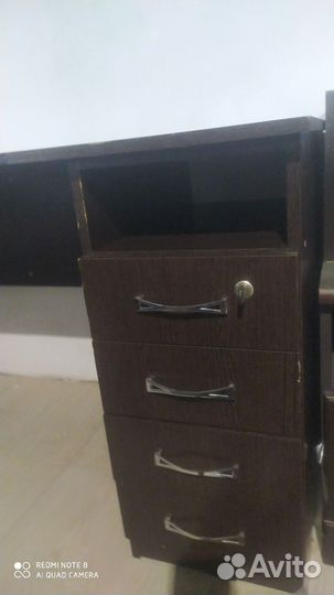 Письменный стол для школьника на двоих бу