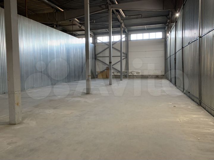 Склад, 900 м²