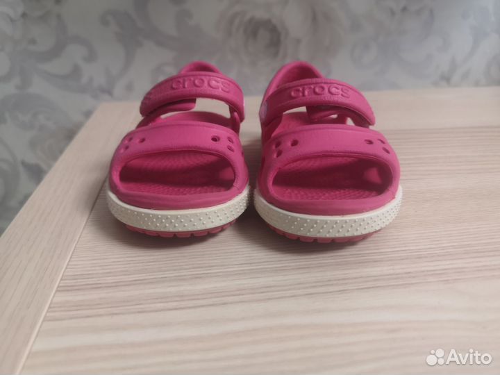 Сандалии Crocs C4
