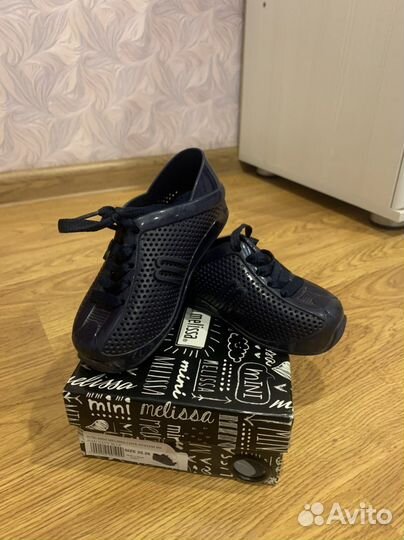 Кроссовки для девочки mini melissa 26