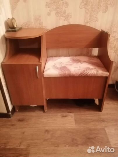 Обувница с сиденьем