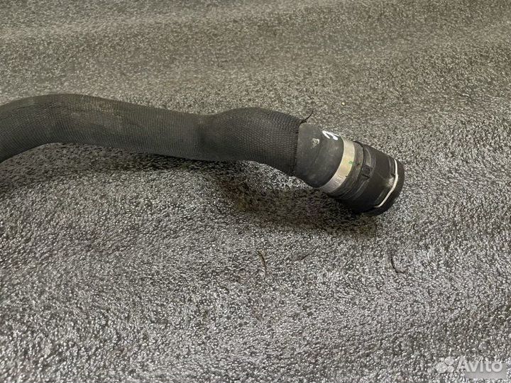 Патрубок радиатора Audi A4 B8 2.0 tfsi multitronic