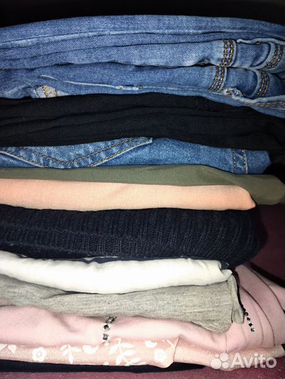 Вещи 42 пакетом