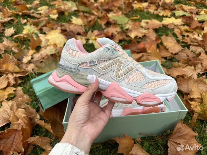 Кроссовки New Balance 9060 женские