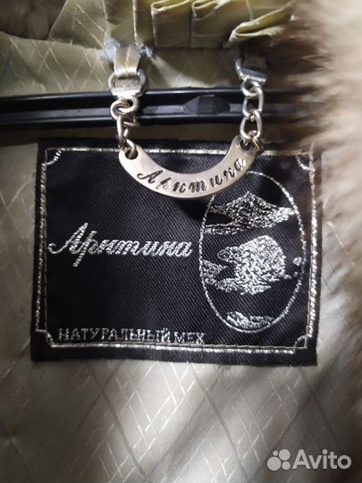 Шуба мутоновая с песцом
