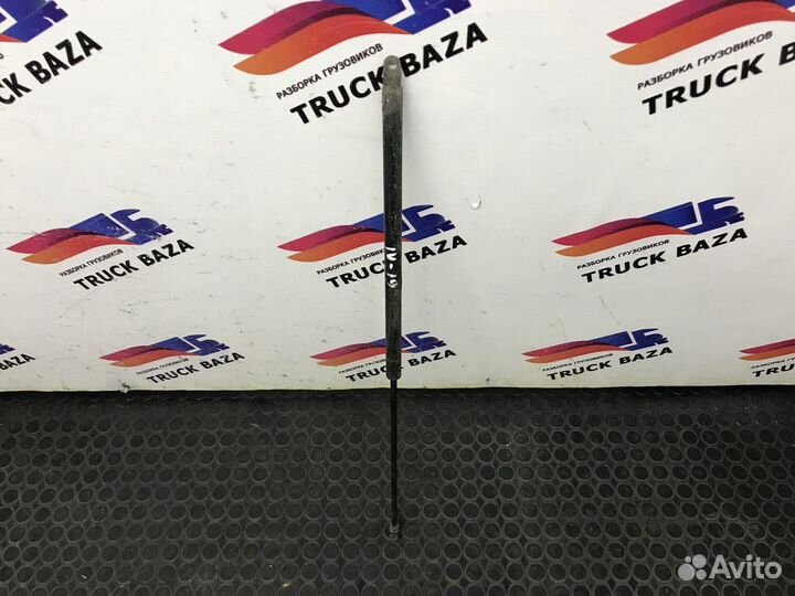 Амортизатор капота Iveco Stralis