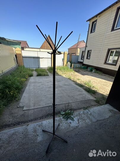 Вешалка напольная