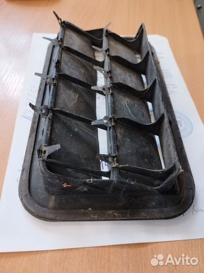 Вентиляционная решетка Corolla 150