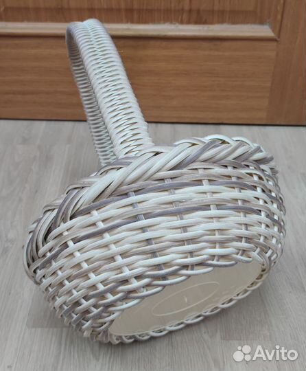 Корзина для цветов, фруктов и подарков