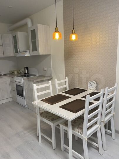 2-к. квартира, 47 м², 4/9 эт.