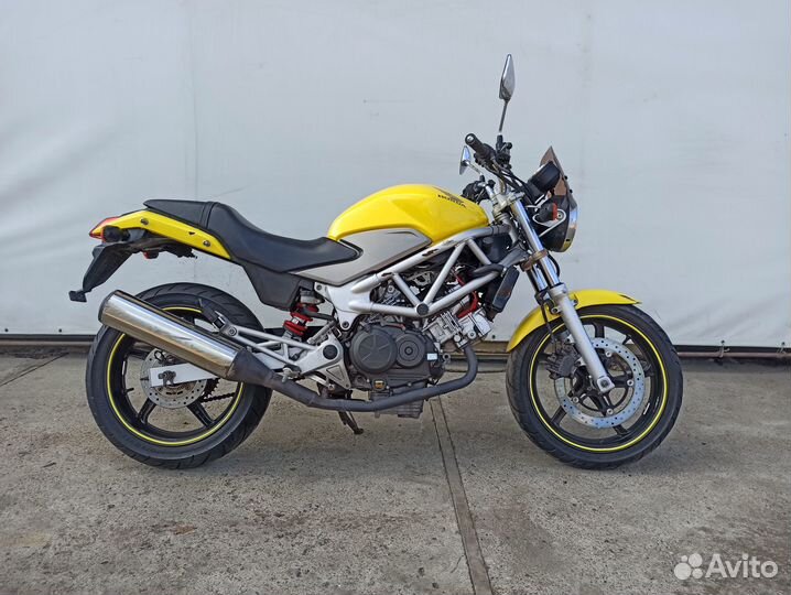 Мотоцикл Honda VTR 250