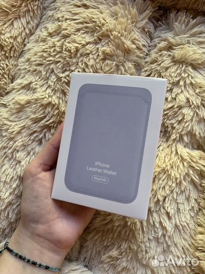 Картхолдер Apple MagSafe Wallet