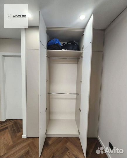 Шкаф купе для одежды