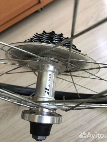 Заднее колесо на велосипед 26 с трещеткой 7 звезд
