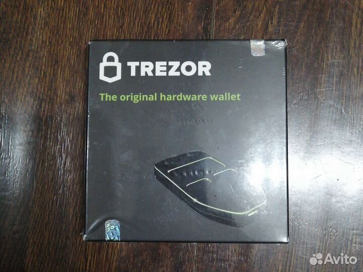 Криптокошелек Trezor