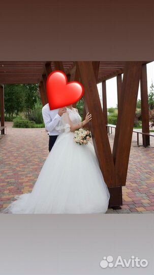 Свадебное платье