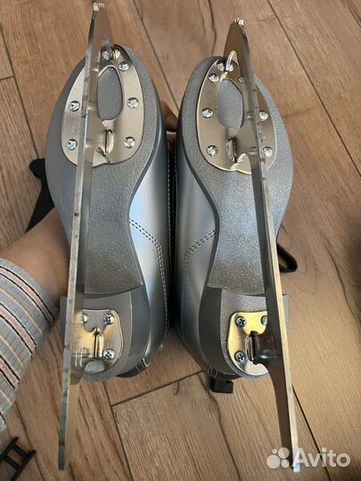 Коньки фигурные чешские Botas размер 38