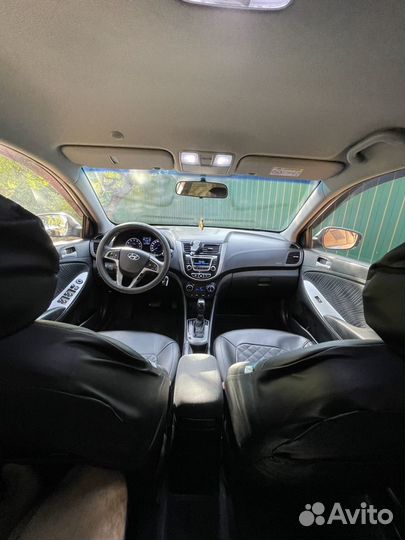 Hyundai Solaris 1.6 AT, 2015, 170 000 км