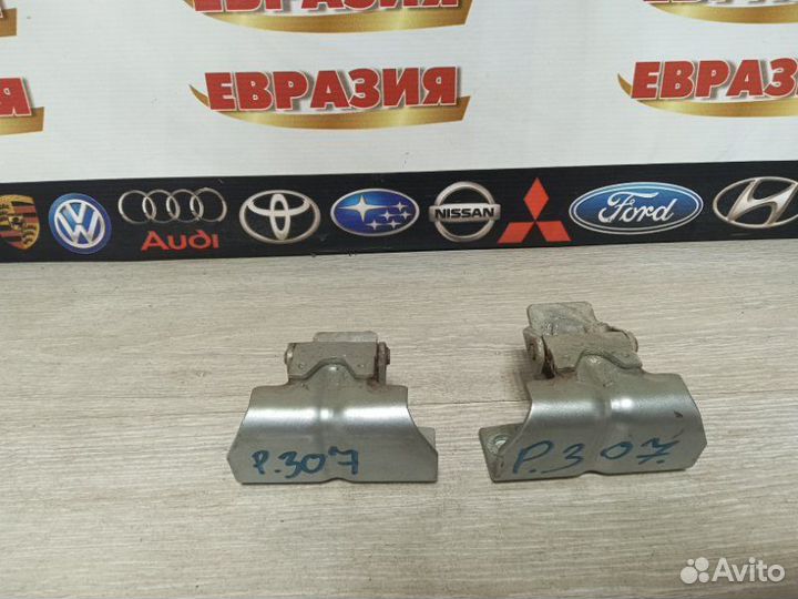 Петли двери багажника Peugeot 307 NFU 2003
