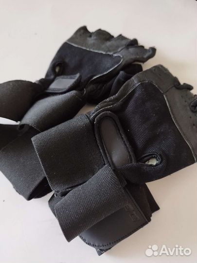 Женские кожаные перчатки для фитнеса