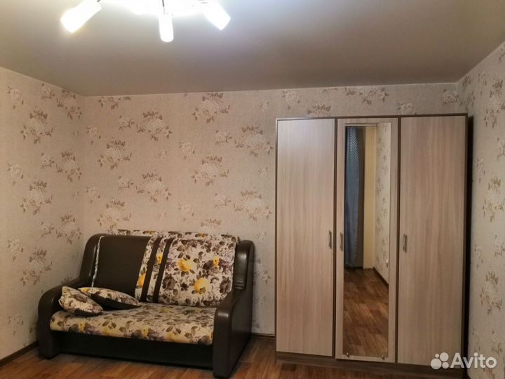 Шкаф для одежды бу