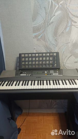 Синтезатор yamaha psr r300