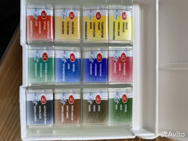 Акварельные краски новые 12 цветов