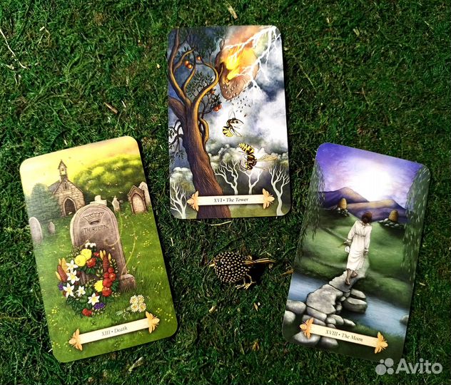 BEE tarot