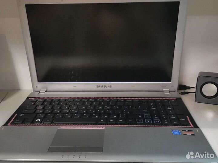 Ноутбук Samsung