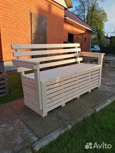 Скамья с ящиком