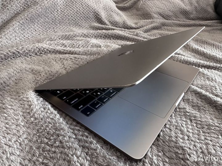 Macbook pro 13 2017