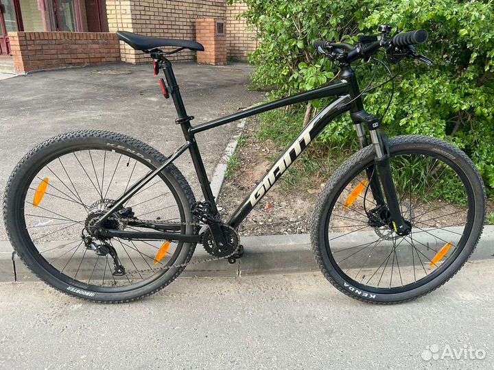 Giant Talon 2 (2022, 29 колеса, рама L)