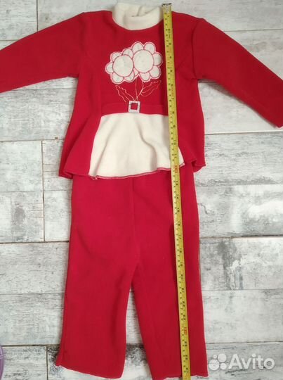 Новые Свитер, кофта, жилетка 92 см