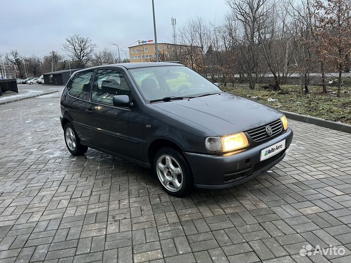 Volkswagen Polo 1.0 МТ, 1997, 300 000 км