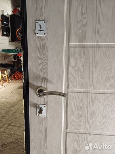 Дверь входная бу