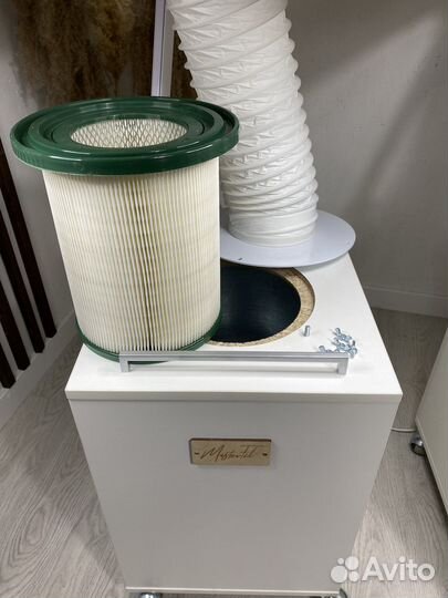 Вытяжка пылесос для маникюра педикюра