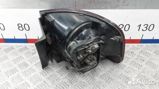 Фонарь задний левый volkswagen touareg 7L (EEA10MX