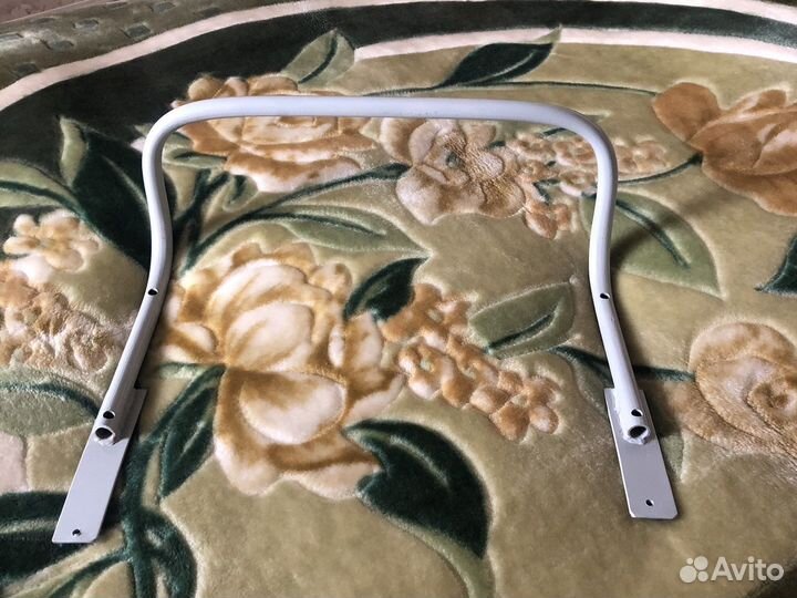 Турник настенный