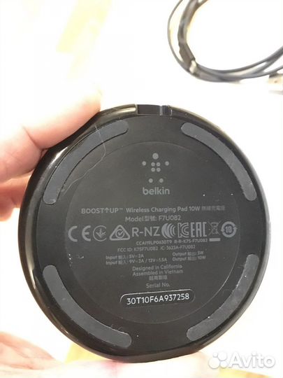 Беспроводная зарядка для iPhone