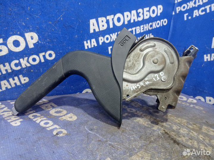 Ручник Hyundai I30 хэтчбек 2014